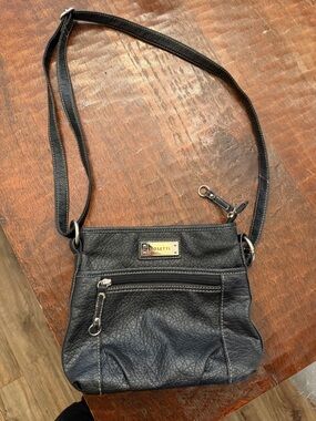 Rosetti Black Textured Crossbody Bag with Front Zip Pocket